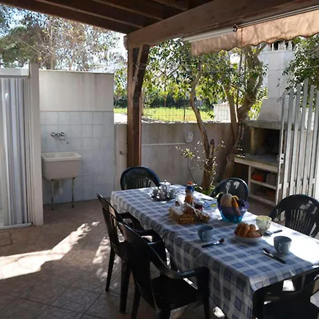 Holiday home Villetta Climatizzata 5 Posti-pt49