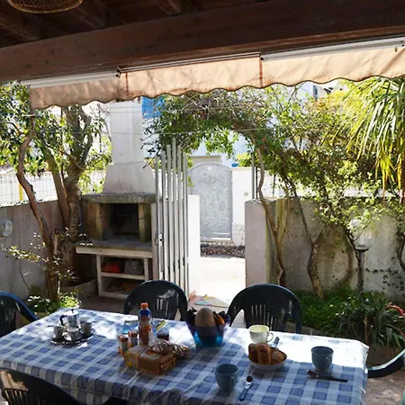 Holiday home Villetta Climatizzata 5 Posti-pt49 *